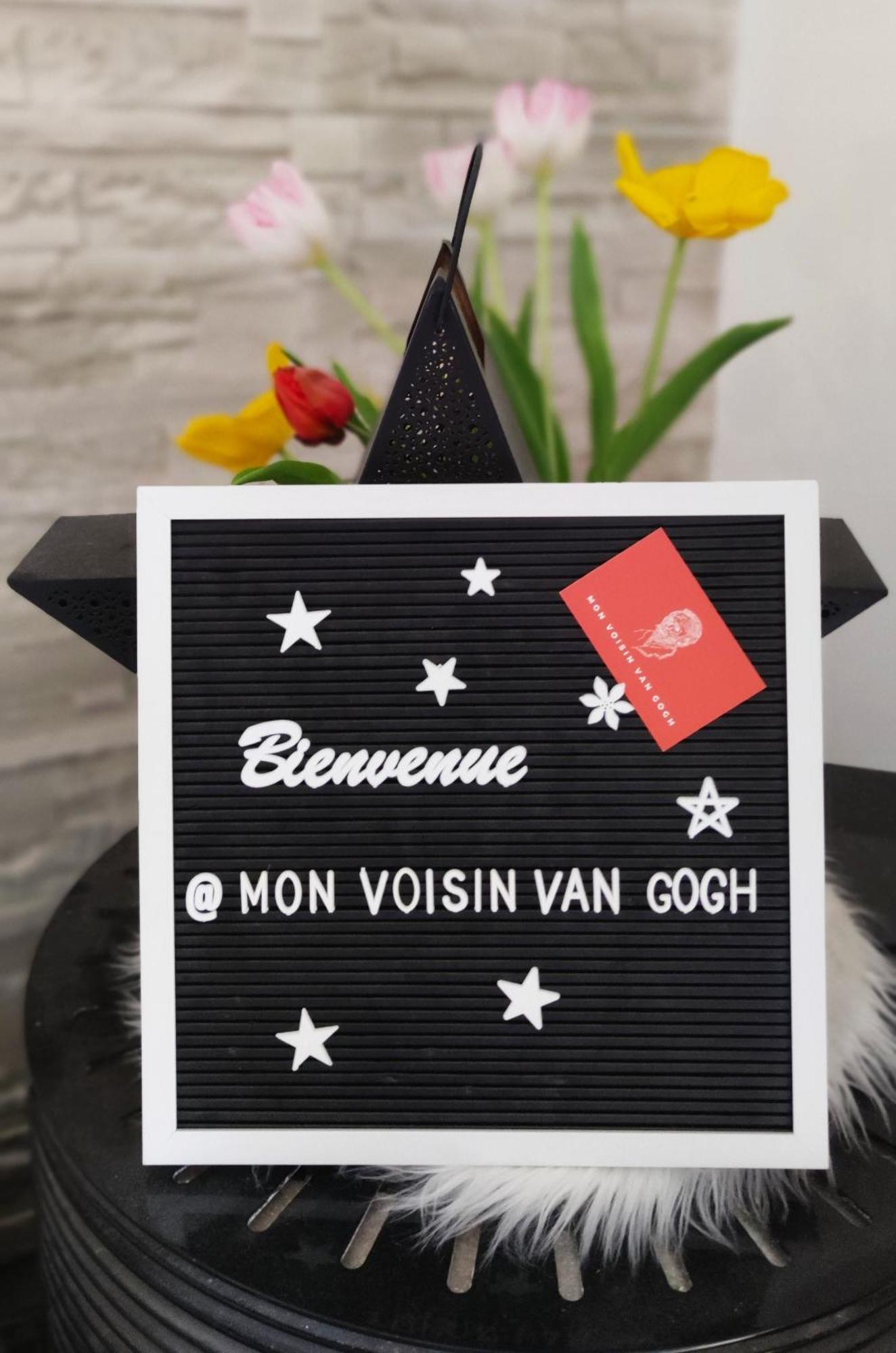 Mon Voisin Van Gogh อาร์ลส์ ภายนอก รูปภาพ
